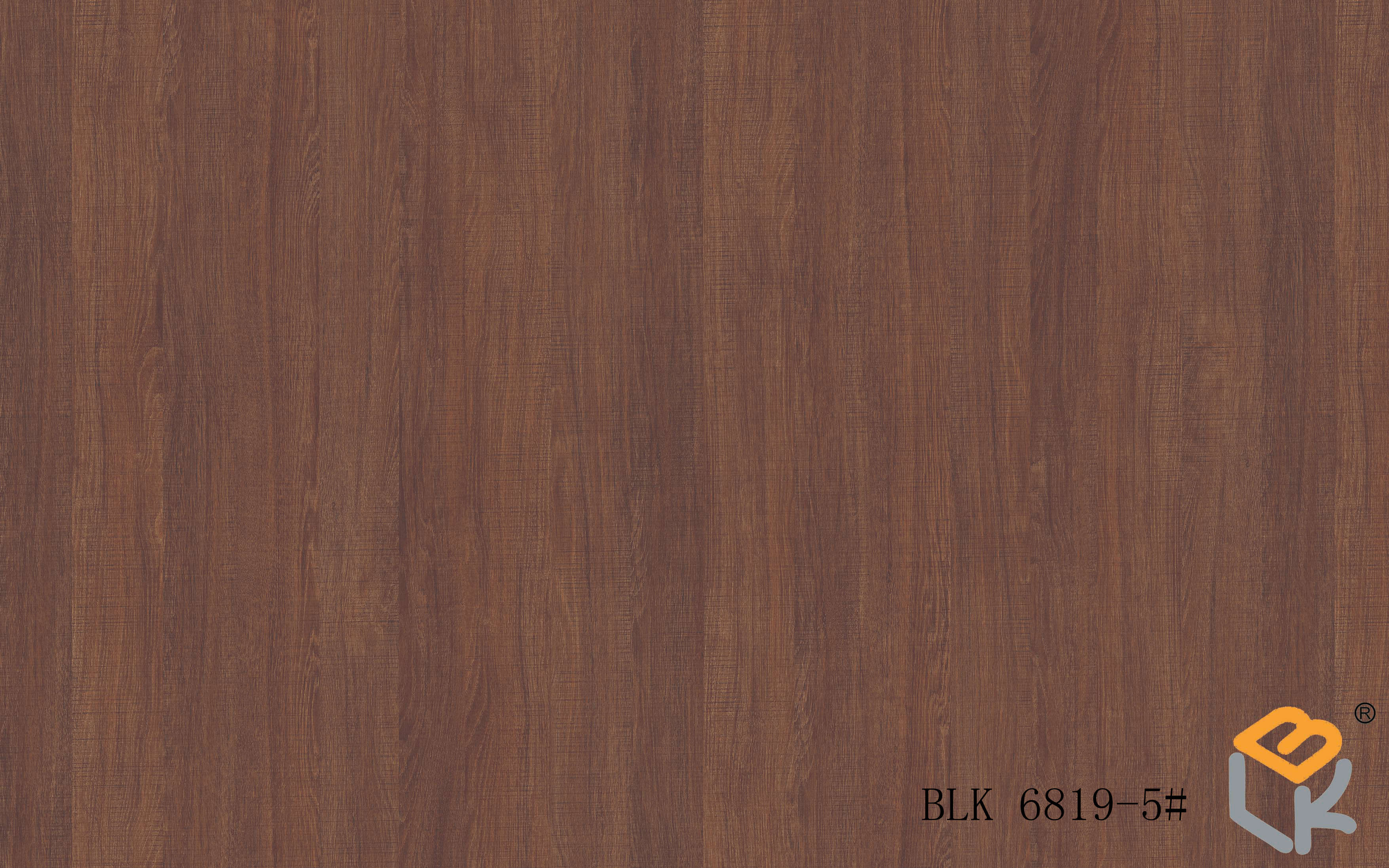 Cross oak grain surface plywood from BLK Decor